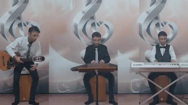 کلیپ هنری و زیبا با اجرای مهرشاد اصلاخ پذیر