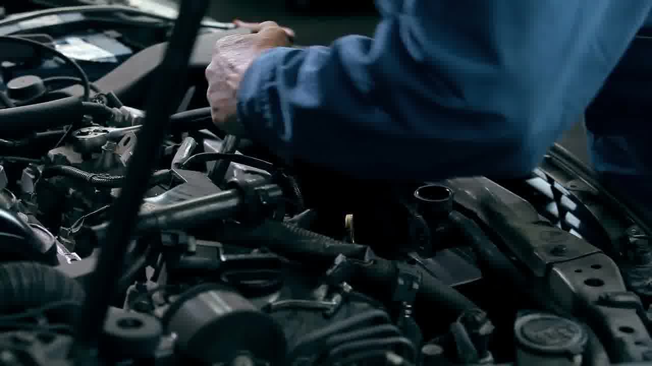 تعمیر خودروی در راه مانده توسط امداد خودرو زنجان