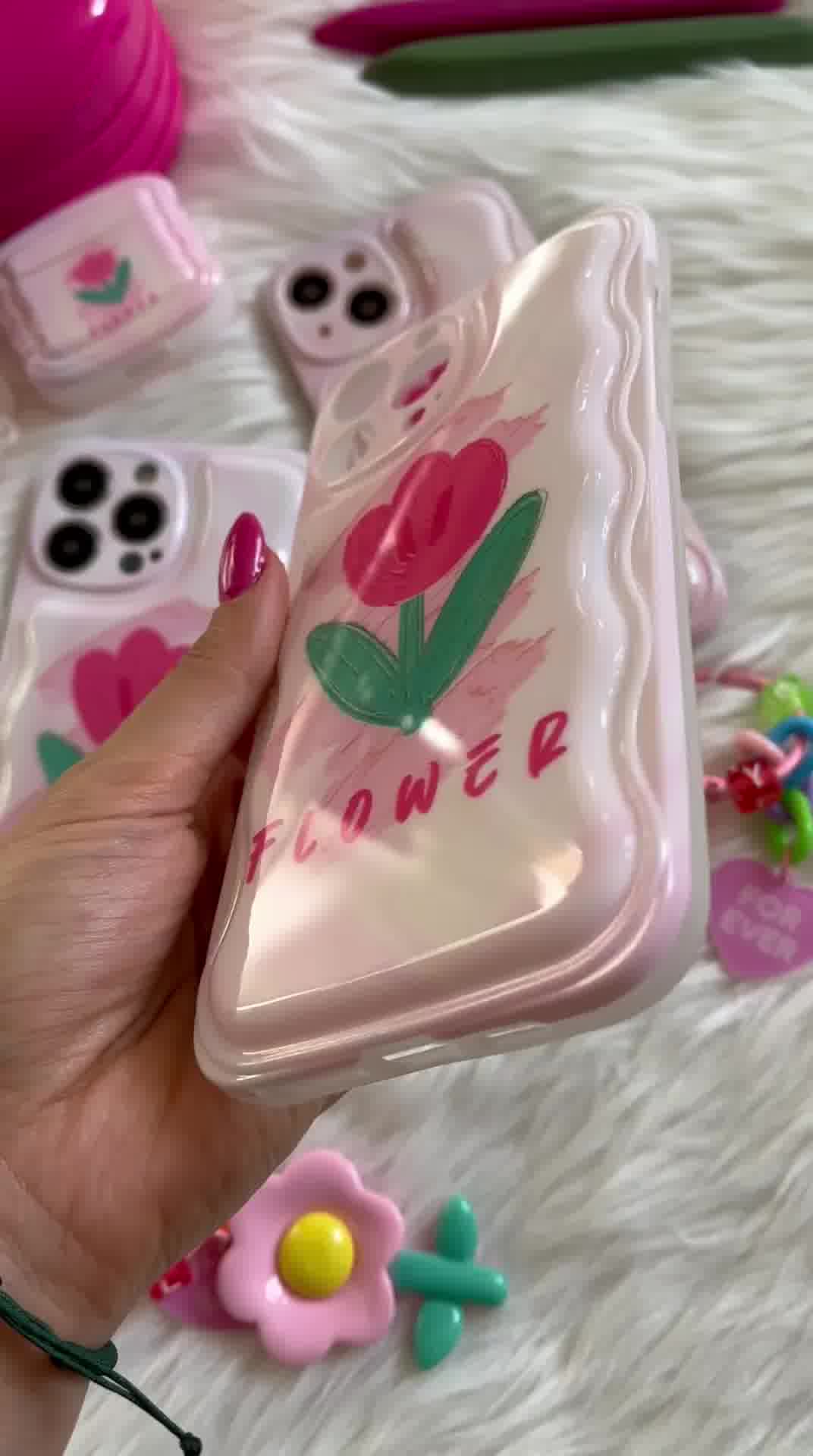 قاب Flower صورتی با آویز گل