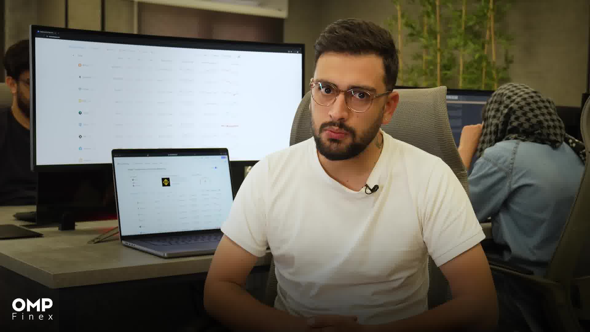 آشنایی با پلتفرم کوین مارکت کپ | او ام پی فینکس