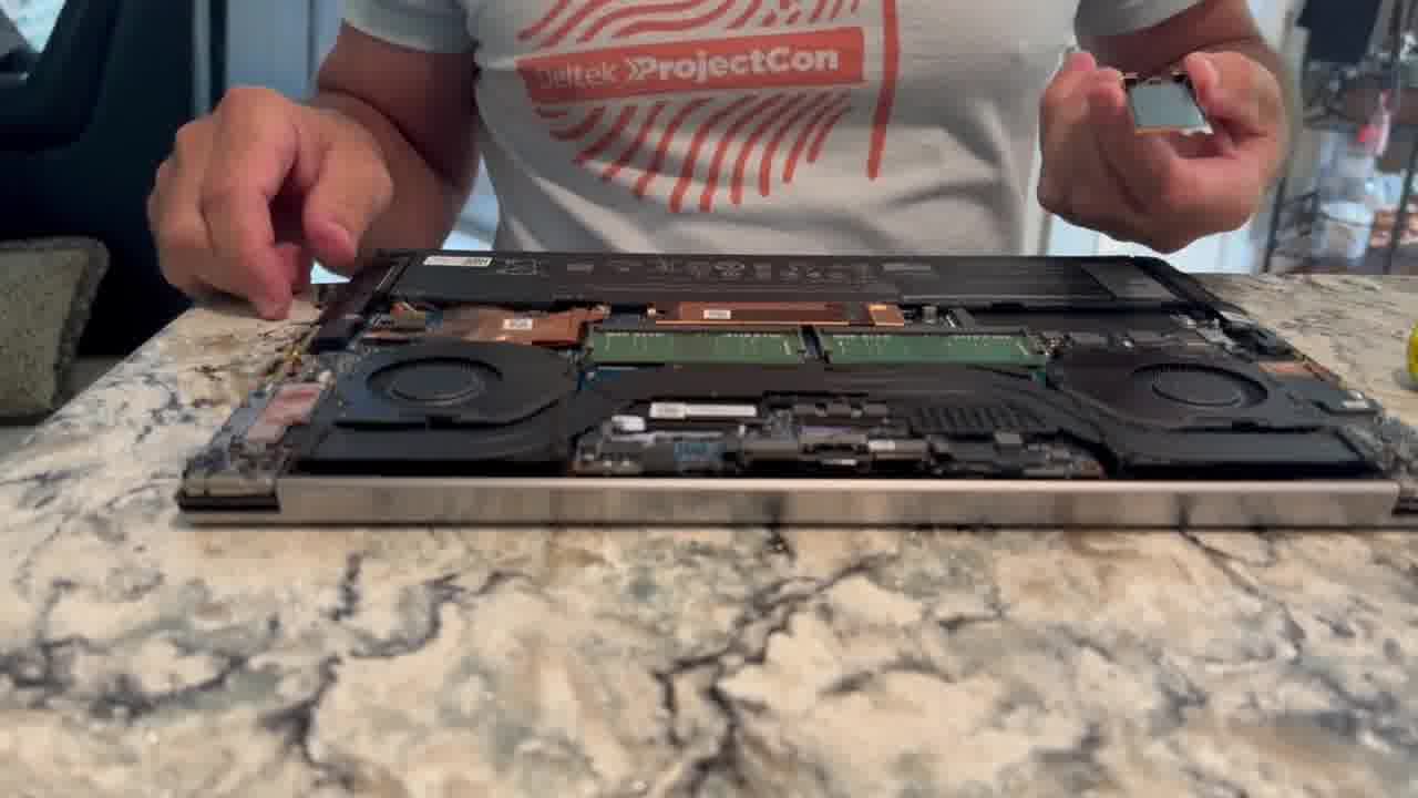 ارتقای لپ تاپ استوک در تهران